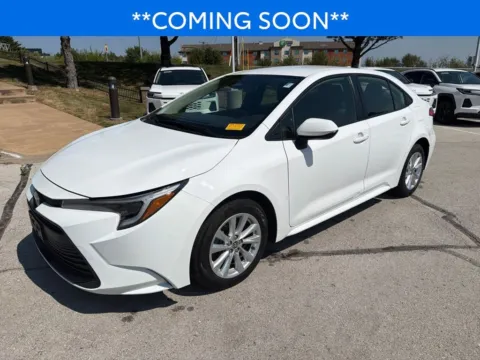 White 2024 Toyota Corolla Hybrid LE for sale in Kansas City, MO