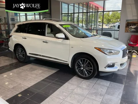 White 2017 INFINITI QX60 for sale in Kansas City, MO
