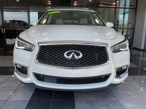 Photos of 2017 INFINITI QX60 for sale in Kansas City, MO at Jay Wolfe Toyota