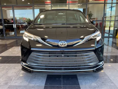 Photos of 2026 Toyota Sienna Platinum for sale in Kansas City, MO at Jay Wolfe Toyota