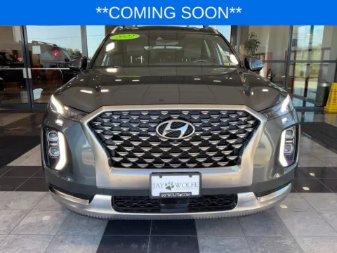 Photos of 2022 Hyundai Palisade Calligraphy for sale in Kansas City, MO at Jay Wolfe Toyota