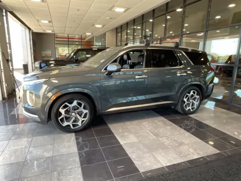 Another view of 2022 Hyundai Palisade Calligraphy for sale in Kansas City, MO at Jay Wolfe Toyota