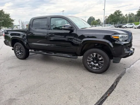 More photos of 2023 Toyota Tacoma Limited at Jay Wolfe Toyota, MO