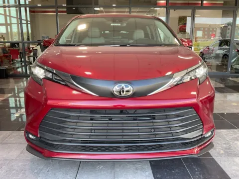 Photos of 2026 Toyota Sienna XLE for sale in Kansas City, MO at Jay Wolfe Toyota