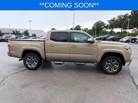 More photos of 2019 Toyota Tacoma Limited at Jay Wolfe Toyota, MO