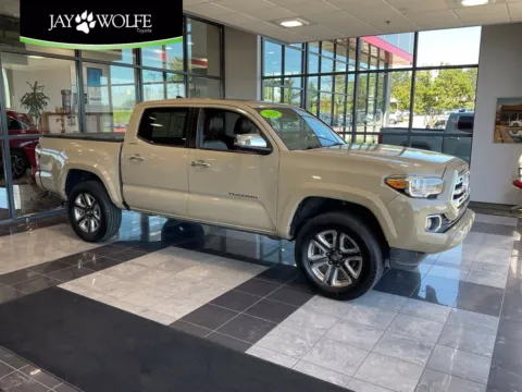 Beige 2019 Toyota Tacoma Limited for sale in Kansas City, MO