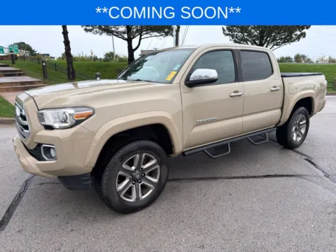 Beige 2019 Toyota Tacoma Limited for sale in Kansas City, MO