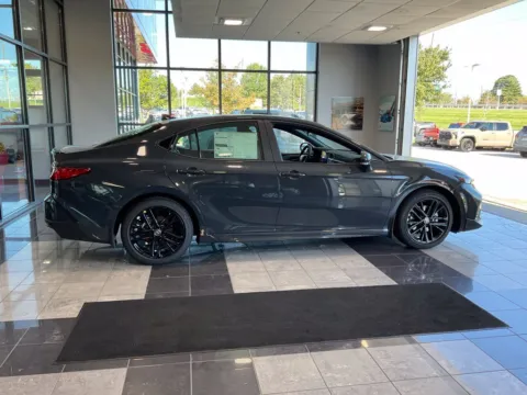 More photos of 2026 Toyota Camry SE at Jay Wolfe Toyota, MO