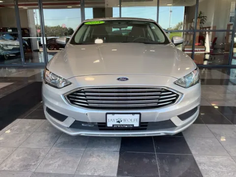 Photos of 2018 Ford Fusion Hybrid SE for sale in Kansas City, MO at Jay Wolfe Toyota