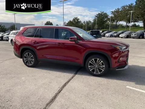 Red 2026 Toyota Grand Highlander Hybrid MAX Platinum for sale in Kansas City, MO