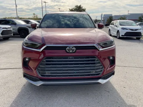 Photos of 2026 Toyota Grand Highlander Hybrid MAX Platinum for sale in Kansas City, MO at Jay Wolfe Toyota
