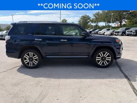More photos of 2023 Toyota 4Runner Limited at Jay Wolfe Toyota, MO