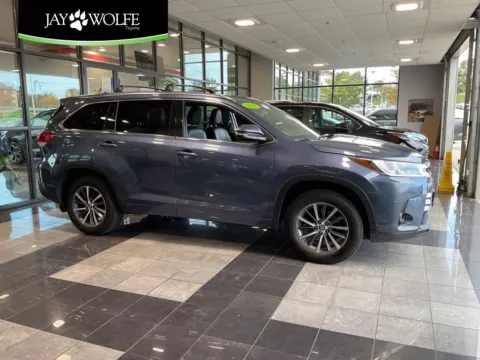 Unknown 2017 Toyota Highlander XLE for sale in Kansas City, MO