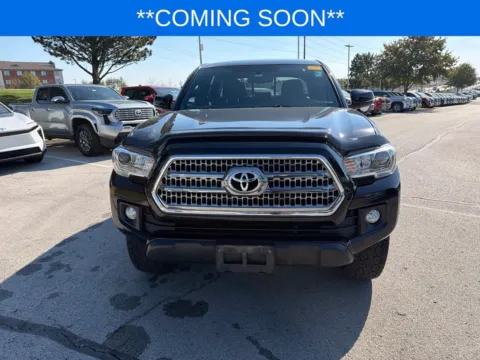 Photos of 2016 Toyota Tacoma TRD Off-Road for sale in Kansas City, MO at Jay Wolfe Toyota