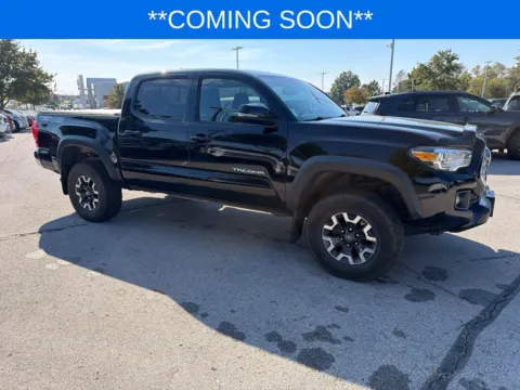 More photos of 2016 Toyota Tacoma TRD Off-Road at Jay Wolfe Toyota, MO