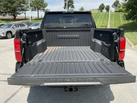 More photos of 2025 Toyota Tacoma TRD Off-Road at Jay Wolfe Toyota, MO