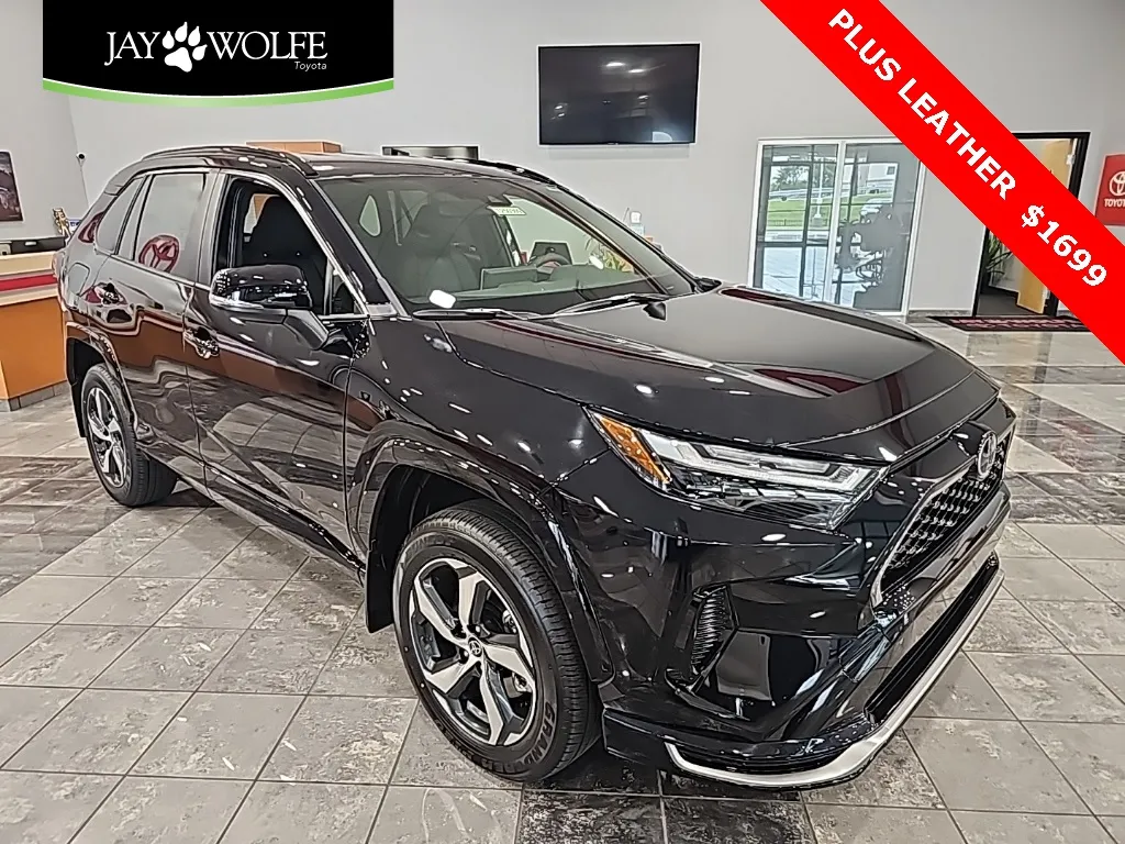 2025 Toyota RAV4 Plug-In Hybrid SE for sale in Kansas City, MO