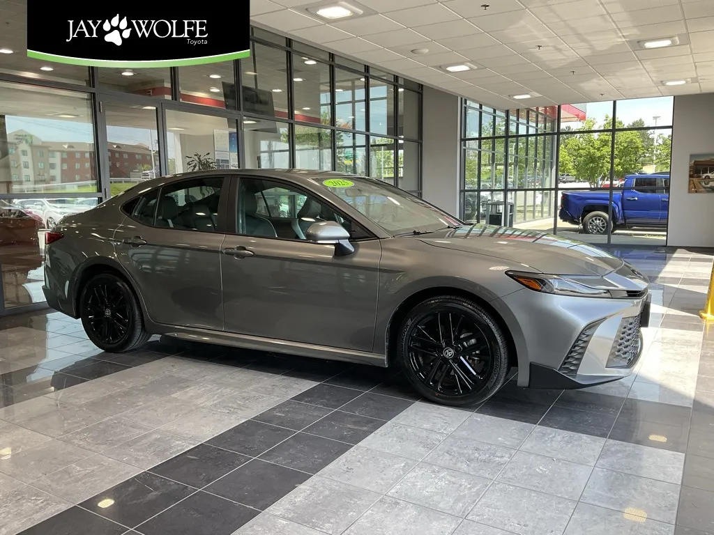 2025 Toyota Camry SE for sale in Kansas City, MO