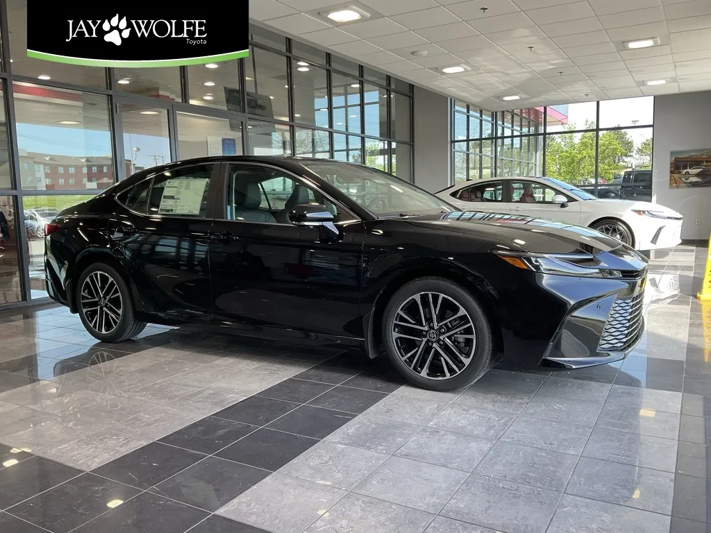 2025 Toyota Camry XLE for sale in Kansas City, MO