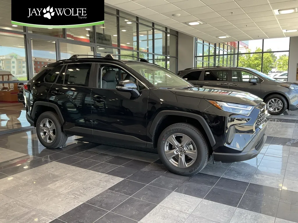 2025 Toyota RAV4 XLE for sale in Kansas City, MO