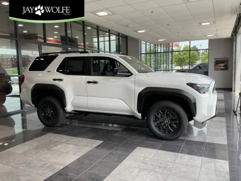 White 2025 Toyota 4Runner SR5 for sale in Kansas City, MO