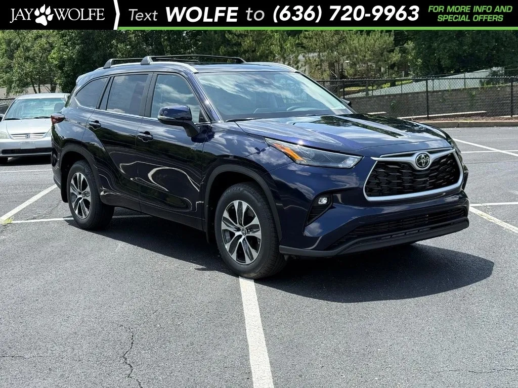 2025 Toyota Highlander XLE for sale in Kansas City, MO