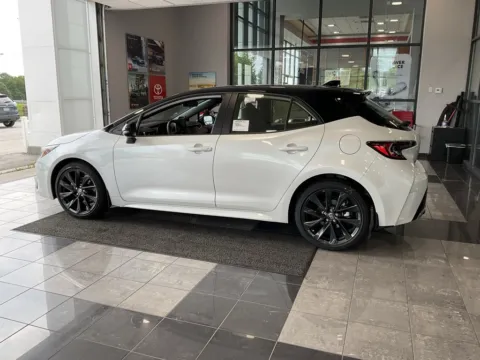 More photos of 2025 Toyota Corolla Hatchback XSE at Jay Wolfe Toyota, MO