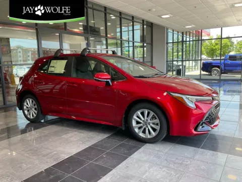 Black 2025 Toyota Corolla Hatchback SE for sale in Kansas City, MO