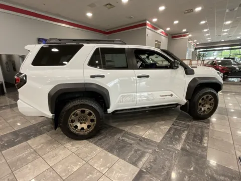 More photos of 2025 Toyota 4Runner i-FORCE MAX Hybrid Trailhunter at Jay Wolfe Toyota, MO