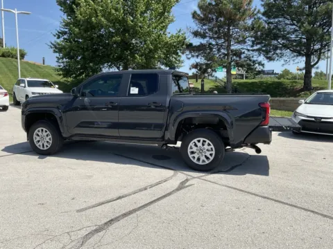 More photos of 2025 Toyota Tacoma SR at Jay Wolfe Toyota, MO