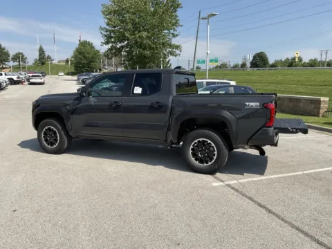 More photos of 2025 Toyota Tacoma TRD Off-Road at Jay Wolfe Toyota, MO