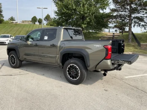 More photos of 2025 Toyota Tacoma Hybrid TRD Off Road at Jay Wolfe Toyota, MO