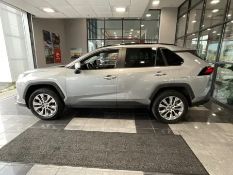 More photos of 2021 Toyota RAV4 XLE Premium at Jay Wolfe Toyota, MO