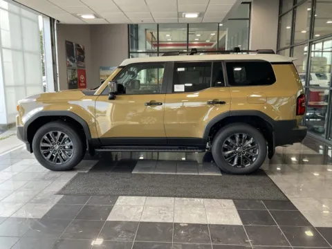 More photos of 2025 Toyota Land Cruiser at Jay Wolfe Toyota, MO