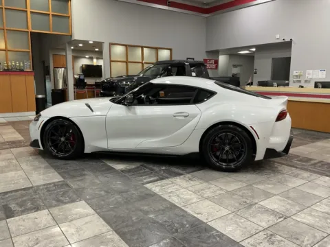More photos of 2025 Toyota GR Supra 3.0 Premium at Jay Wolfe Toyota, MO