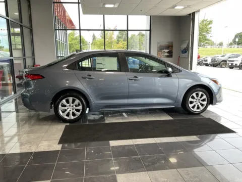 More photos of 2025 Toyota Corolla LE at Jay Wolfe Toyota, MO