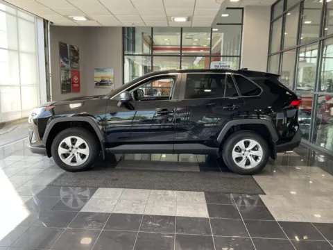 More photos of 2022 Toyota RAV4 LE at Jay Wolfe Toyota, MO