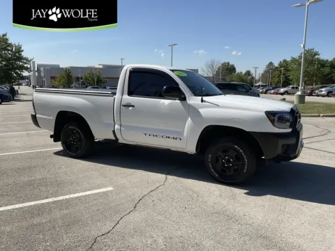 White 2013 Toyota Tacoma for sale in Kansas City, MO