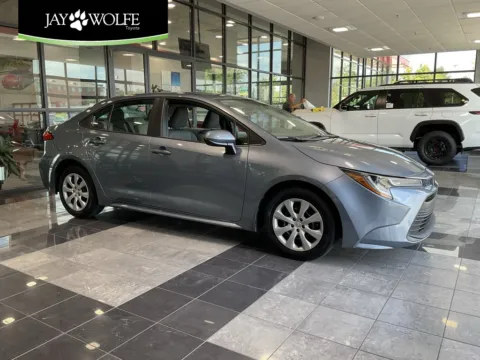 Silver 2023 Toyota Corolla LE for sale in Kansas City, MO