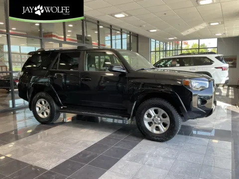 Black 2024 Toyota 4Runner SR5 for sale in Kansas City, MO