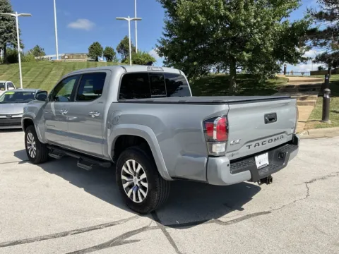 More photos of 2021 Toyota Tacoma Limited at Jay Wolfe Toyota, MO