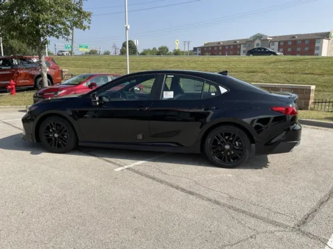 More photos of 2025 Toyota Camry SE at Jay Wolfe Toyota, MO