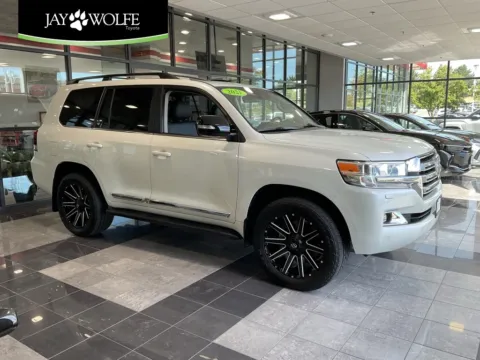 White 2021 Toyota Land Cruiser for sale in Kansas City, MO