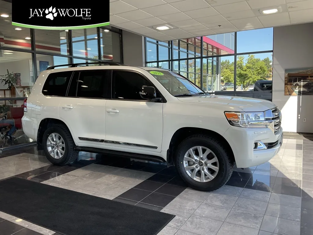 White 2021 Toyota Land Cruiser for sale in Kansas City, MO