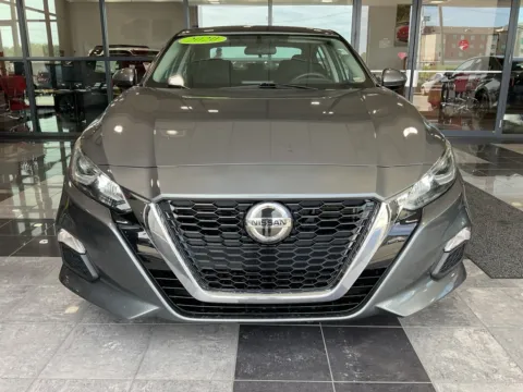 Photos of 2020 Nissan Altima 2.5 S for sale in Kansas City, MO at Jay Wolfe Toyota