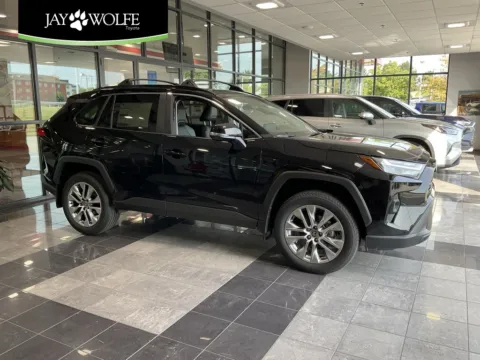 Black 2025 Toyota RAV4 XLE Premium for sale in Kansas City, MO