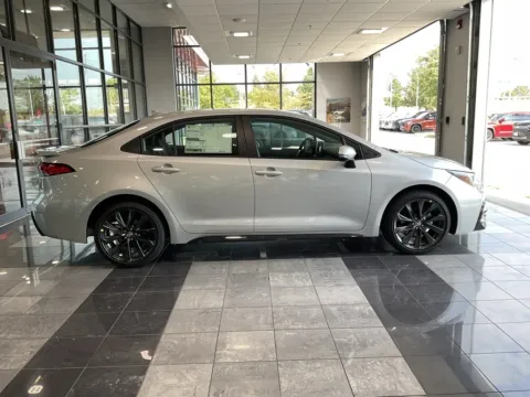 More photos of 2025 Toyota Corolla SE at Jay Wolfe Toyota, MO