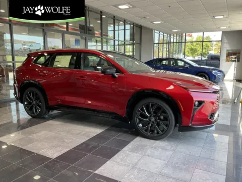 Red 2025 Toyota Crown Signia Limited for sale in Kansas City, MO