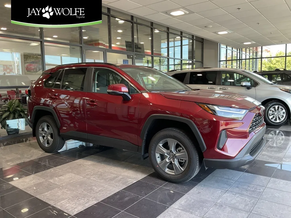 2025 Toyota RAV4 Hybrid XLE for sale in Kansas City, MO