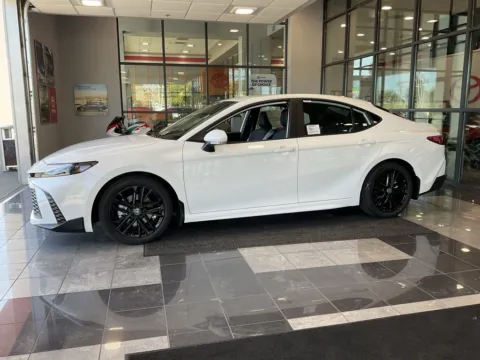 Another view of 2026 Toyota Camry SE for sale in Kansas City, MO at Jay Wolfe Toyota